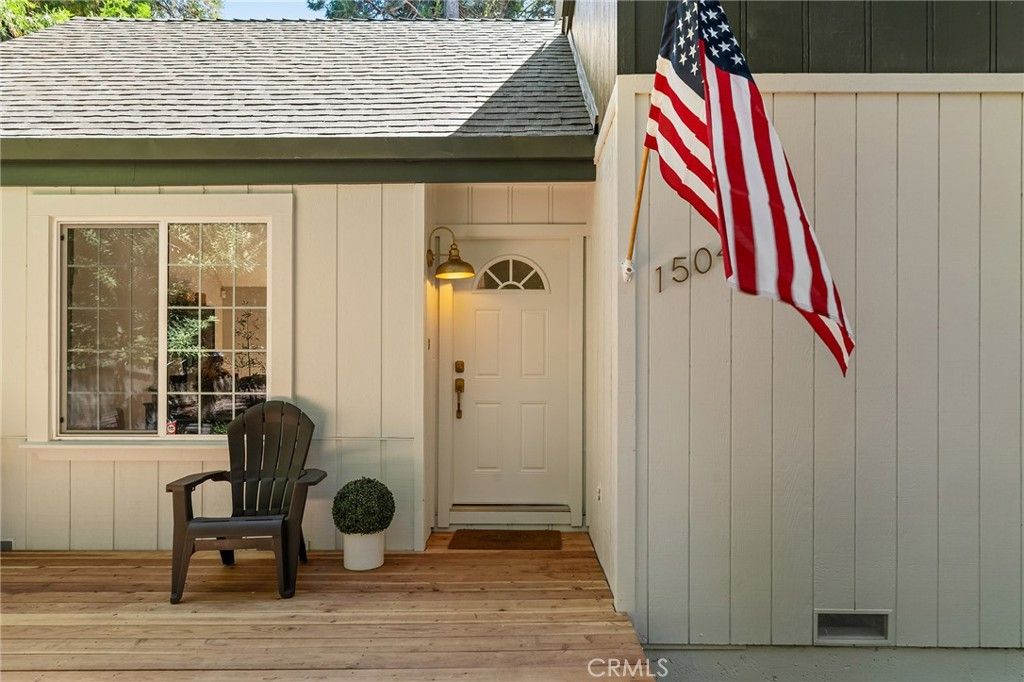 Image 5 of property listing at 15041 Torey Pine Road, Magalia, CA 95954