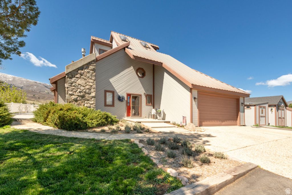 2412 N HIGHWAY 158, Eden, UT 84310