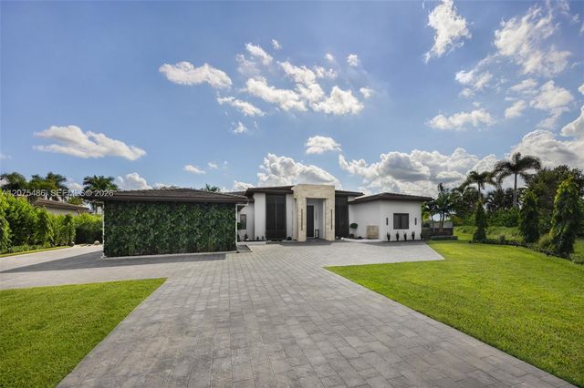 14940 SW 16th Court, Davie, FL 33326