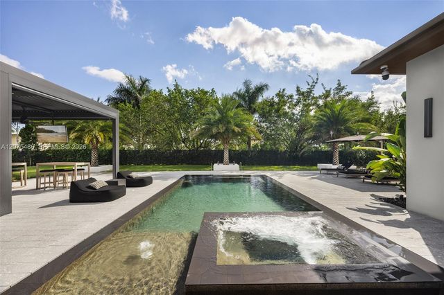 14940 SW 16th Court, Davie, FL 33326