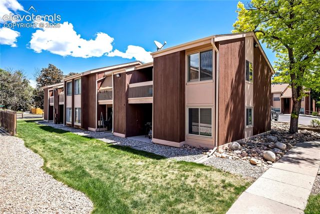 4413 N Carefree Circle B, Colorado Springs, CO 80917