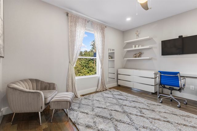 3955 Park Lane, Dallas, TX 75220