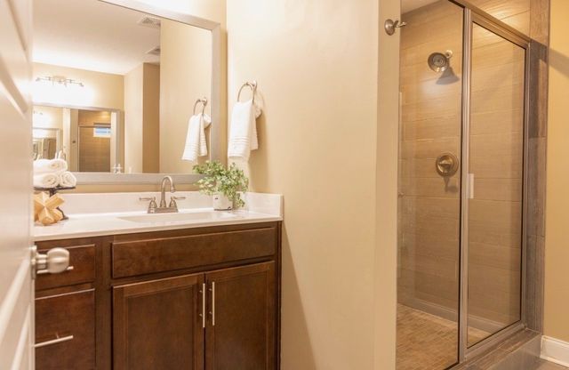 208 Eagles Talon Ct, Clarksville, TN 37040