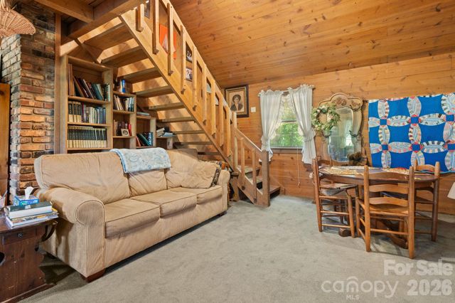 2097 Hermit Trail, Newton, NC 28658