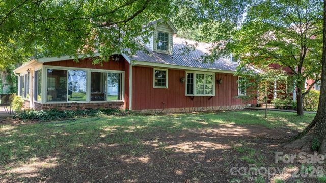 2097 Hermit Trail, Newton, NC 28658