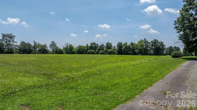 2097 Hermit Trail, Newton, NC 28658