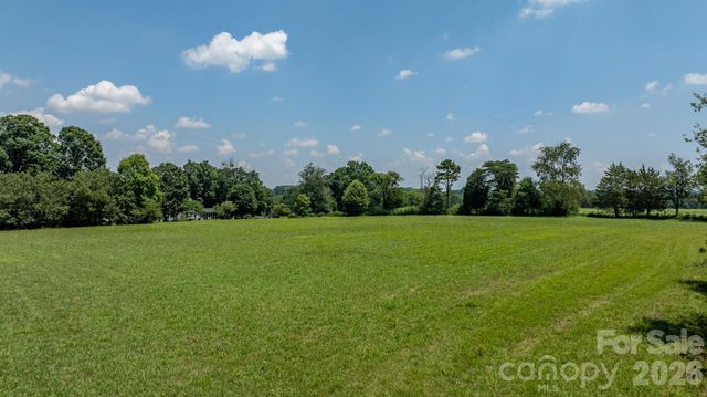 2097 Hermit Trail, Newton, NC 28658