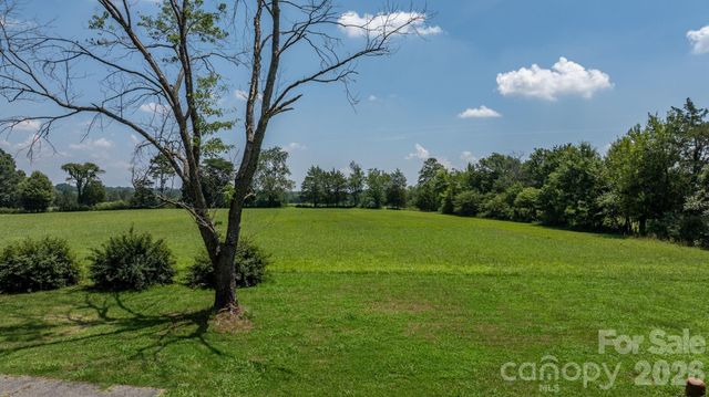 2097 Hermit Trail, Newton, NC 28658