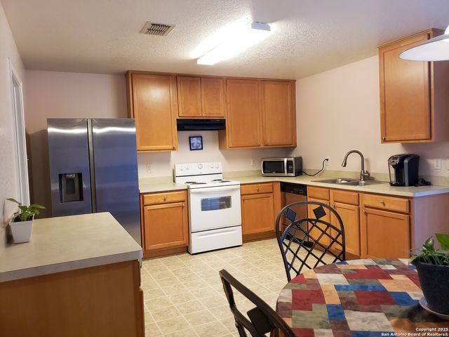 10006 Fisherman Pier, San Antonio, TX 78239