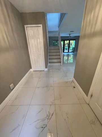 3011 NW 48th Avenue, Coconut Creek, FL 33063