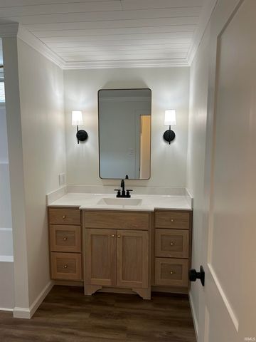 455 W Main Street, Bloomfield, IN 47424