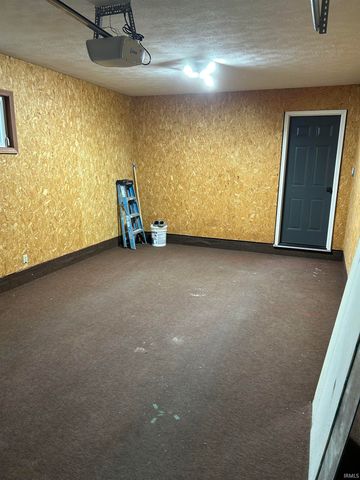 455 W Main Street, Bloomfield, IN 47424