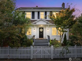 2202 5th Avenue N, Seattle, WA 98109