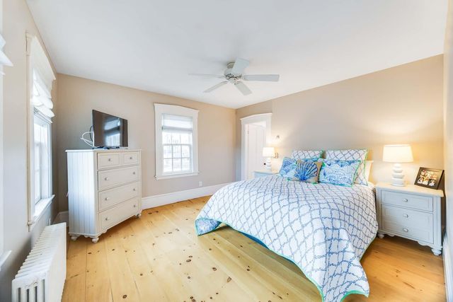 10 Bank Street, Wellfleet, MA 02667
