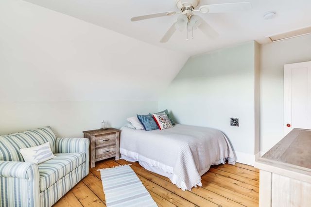 10 Bank Street, Wellfleet, MA 02667
