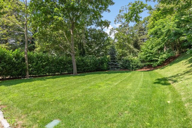 10 Bank Street, Wellfleet, MA 02667
