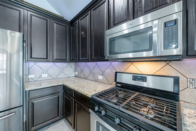 1908 Rushing Meadow Lane, Pearland, TX 77089