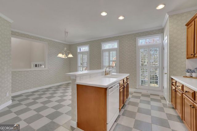 7753 Georgetown, Roswell, GA 30075