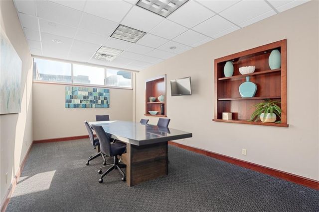 3838 Rainbow Boulevard 711, Kansas City, KS 66103