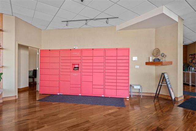 3838 Rainbow Boulevard 711, Kansas City, KS 66103