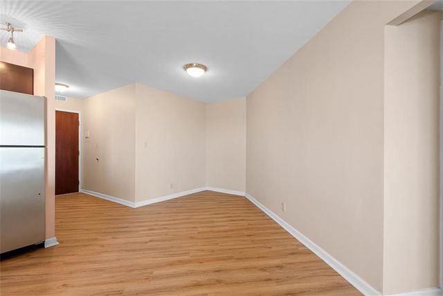 3838 Rainbow Boulevard 711, Kansas City, KS 66103