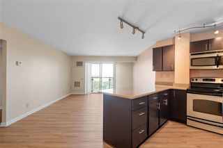 3838 Rainbow Boulevard 711, Kansas City, KS 66103