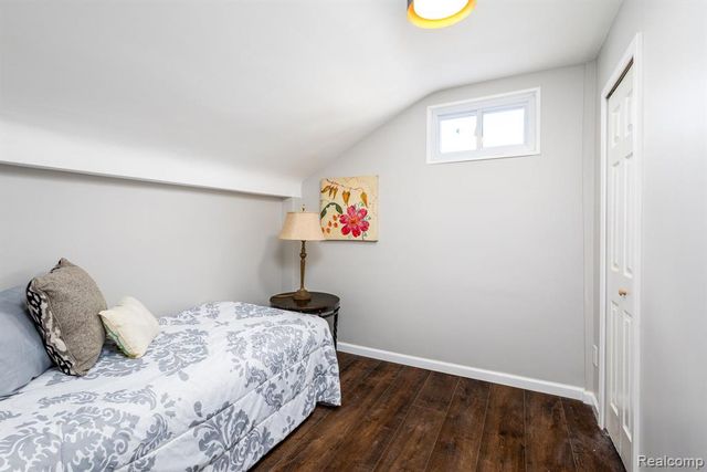 716 Commercial Street, Bloomfield Hills, MI 48382