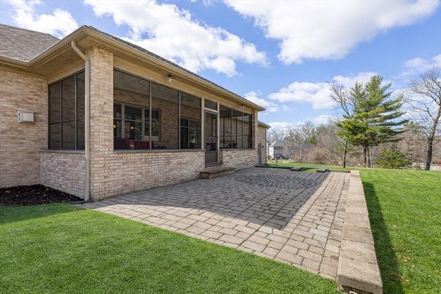 9 Gerry Drive, Seekonk, MA 02771