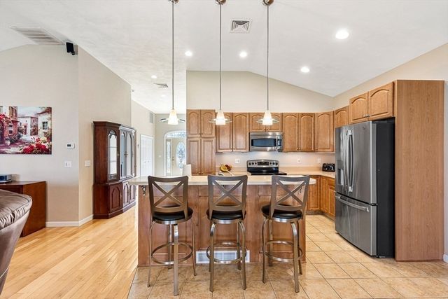 9 Gerry Drive, Seekonk, MA 02771