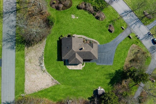 9 Gerry Drive, Seekonk, MA 02771