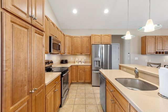 9 Gerry Drive, Seekonk, MA 02771