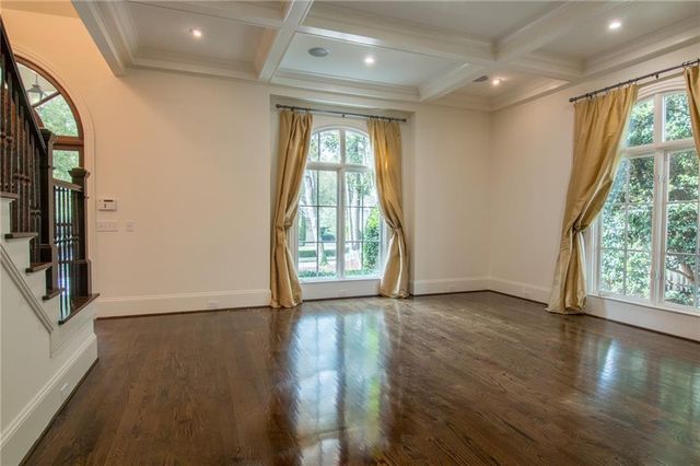 4169 Carmain NE Drive, Atlanta, GA 30342