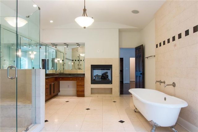 4169 Carmain NE Drive, Atlanta, GA 30342