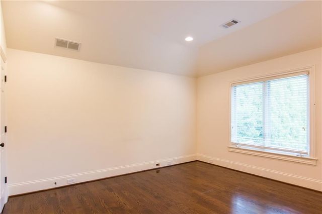 4169 Carmain NE Drive, Atlanta, GA 30342