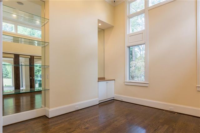 4169 Carmain NE Drive, Atlanta, GA 30342