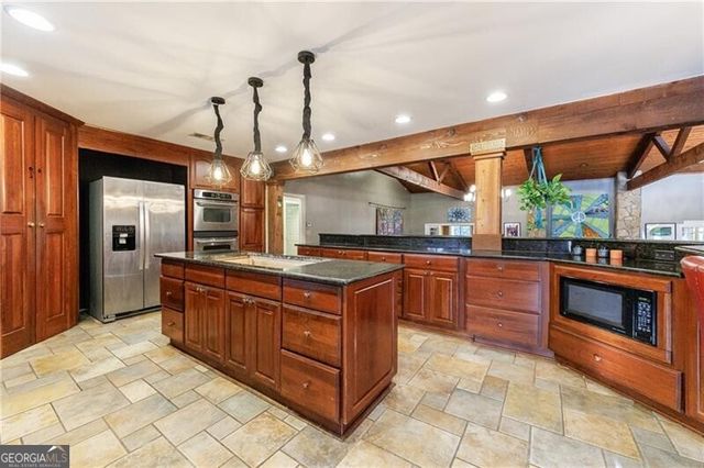 818 Arnold Mill Road, Woodstock, GA 30188