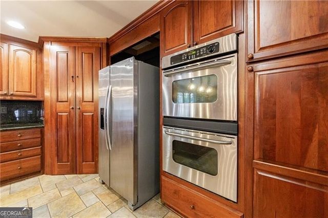 818 Arnold Mill Road, Woodstock, GA 30188