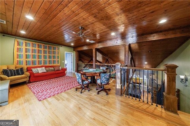 818 Arnold Mill Road, Woodstock, GA 30188