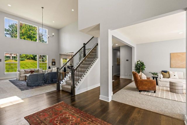 19750 Heron PASS, Brookfield, WI 53045