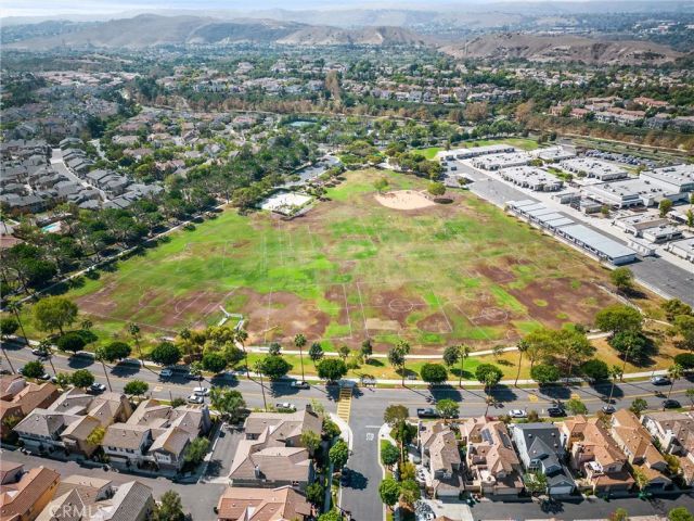 201 Sklar, Ladera Ranch, CA 92694