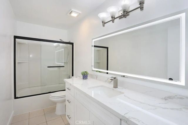 6112 Hefley Street 49, Westminster, CA 92683