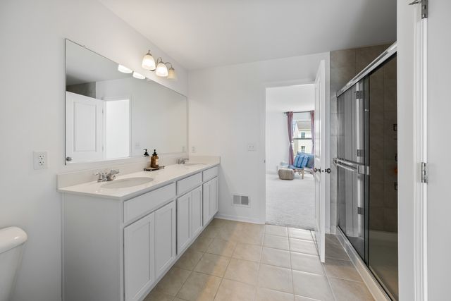 1320 Spencer Lane, South Elgin, IL 60177