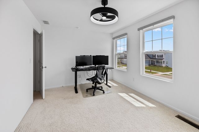 1320 Spencer Lane, South Elgin, IL 60177