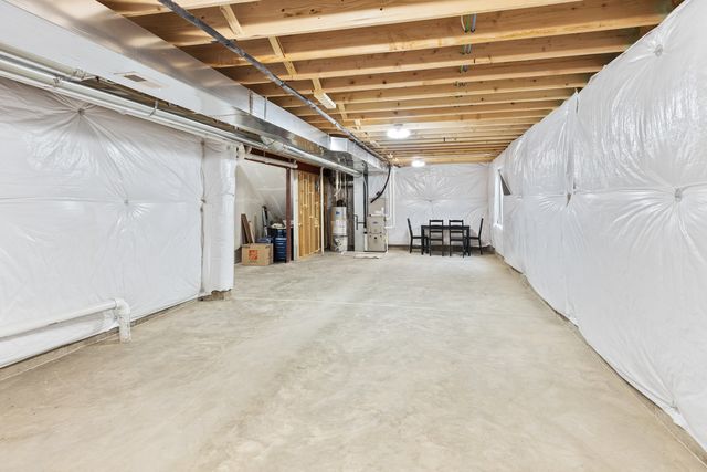 1320 Spencer Lane, South Elgin, IL 60177