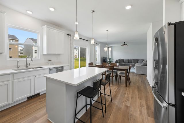 1320 Spencer Lane, South Elgin, IL 60177