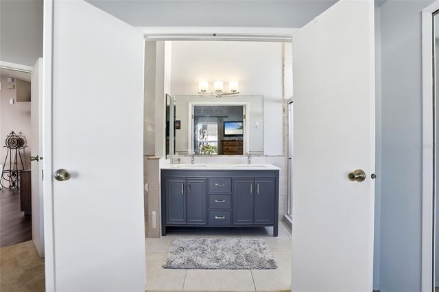 6815 MERGANSER DRIVE, Orlando, FL 32810