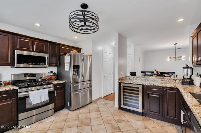 57 Phoenix Court, Tinton Falls, NJ 07712