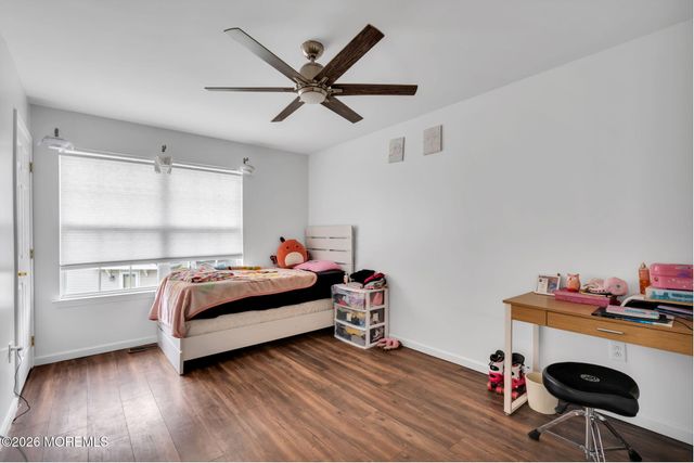 57 Phoenix Court, Tinton Falls, NJ 07712