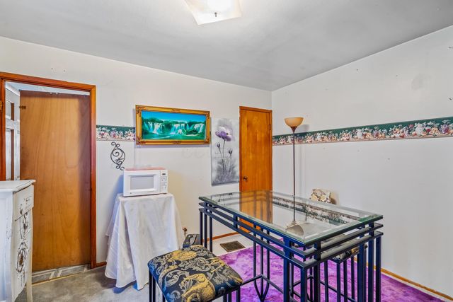 910 Pauline Avenue, Columbus, OH 43224