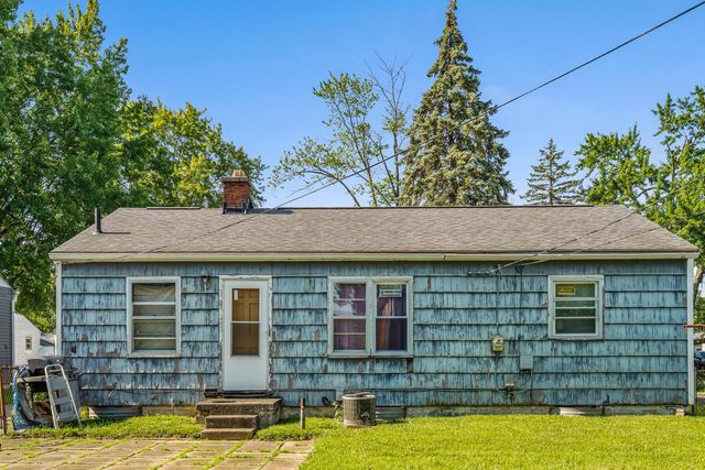 910 Pauline Avenue, Columbus, OH 43224